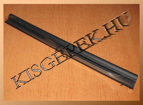 Nyomólap Makita ELM4610, ELM4611, PLM4610, PLM4611, PLM4612, fűgyűjtő ajtóhoz