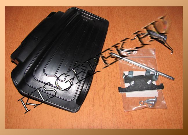 Oldalkidobó fedél Makita PLM4618, PLM4628, kpl.