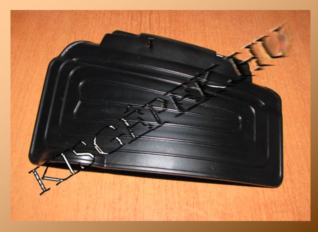 Oldalkidobó fedél Makita PLM4618, PLM4627, PLM4628