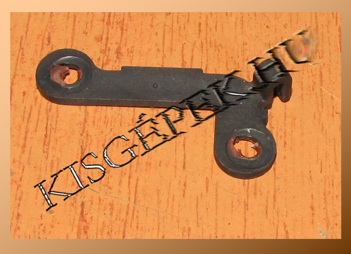  Szigetelő közdarab Makita EM2600U, MS27U