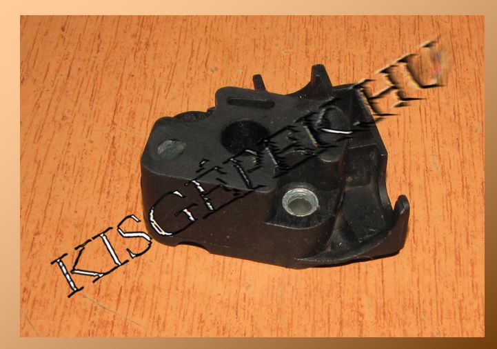  Szívótorok Makita EM2600U