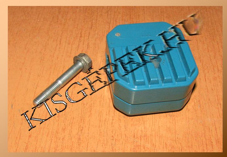 Kormánycső bilincs Makita DBC 4010, DBC 4510