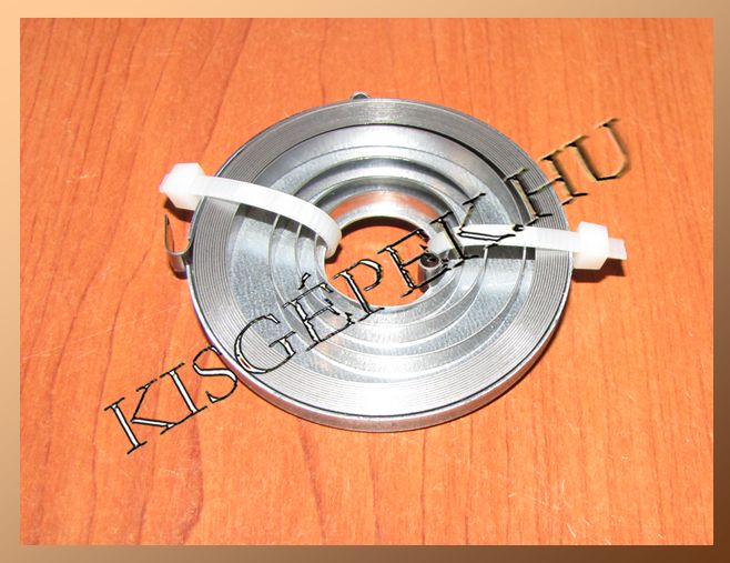 Indító rugó Makita DBC250, DBC251, DBC290, DBC291, HT245, HT255, HT2950, HT2960, HT2975, HTS4500, HTS5000, HTS5500, HTS5600, HTS7500, MS25U, MS290U